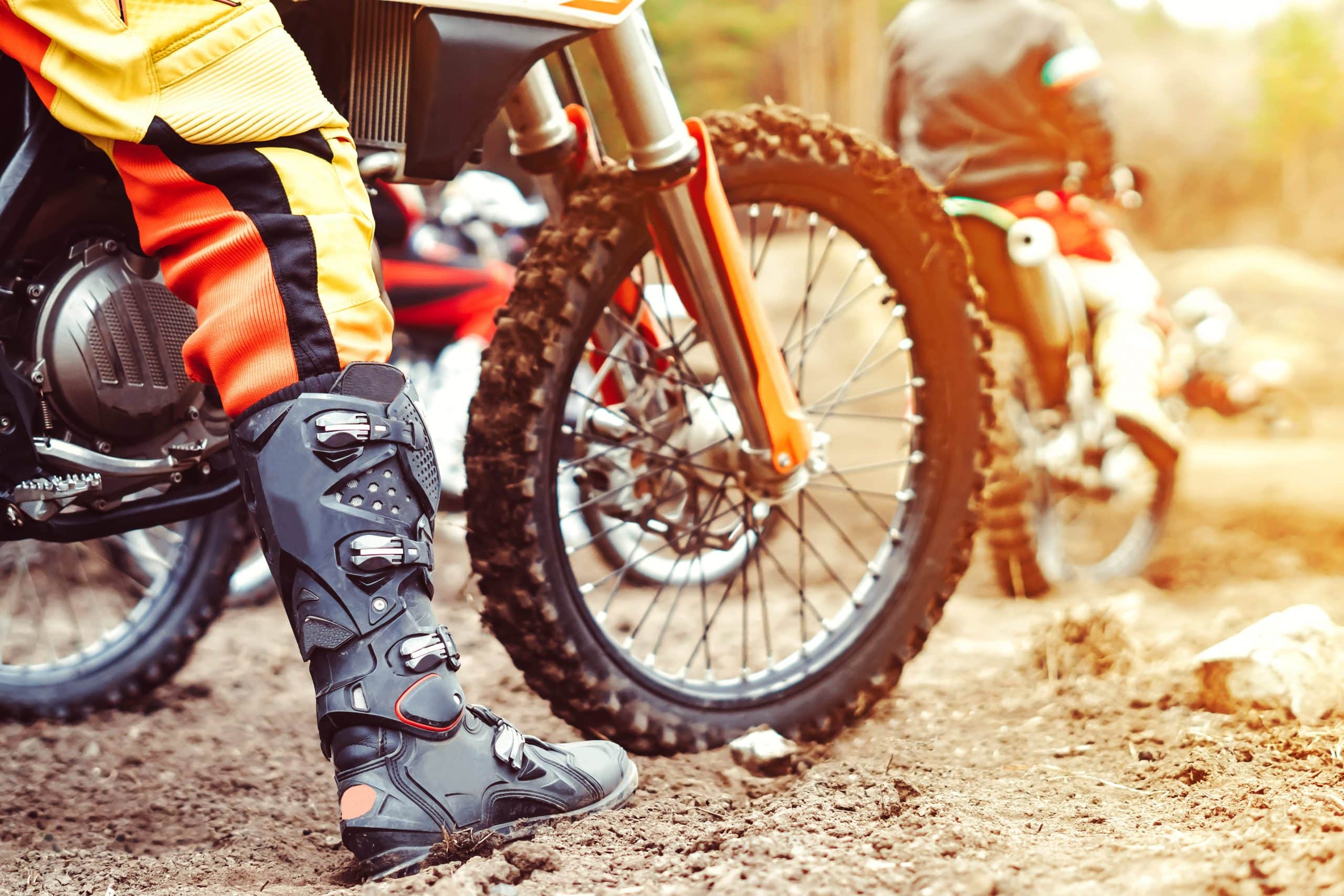 How To Choose The Best Motocross Boots Under $300 (READ BEFORE BUYING!)